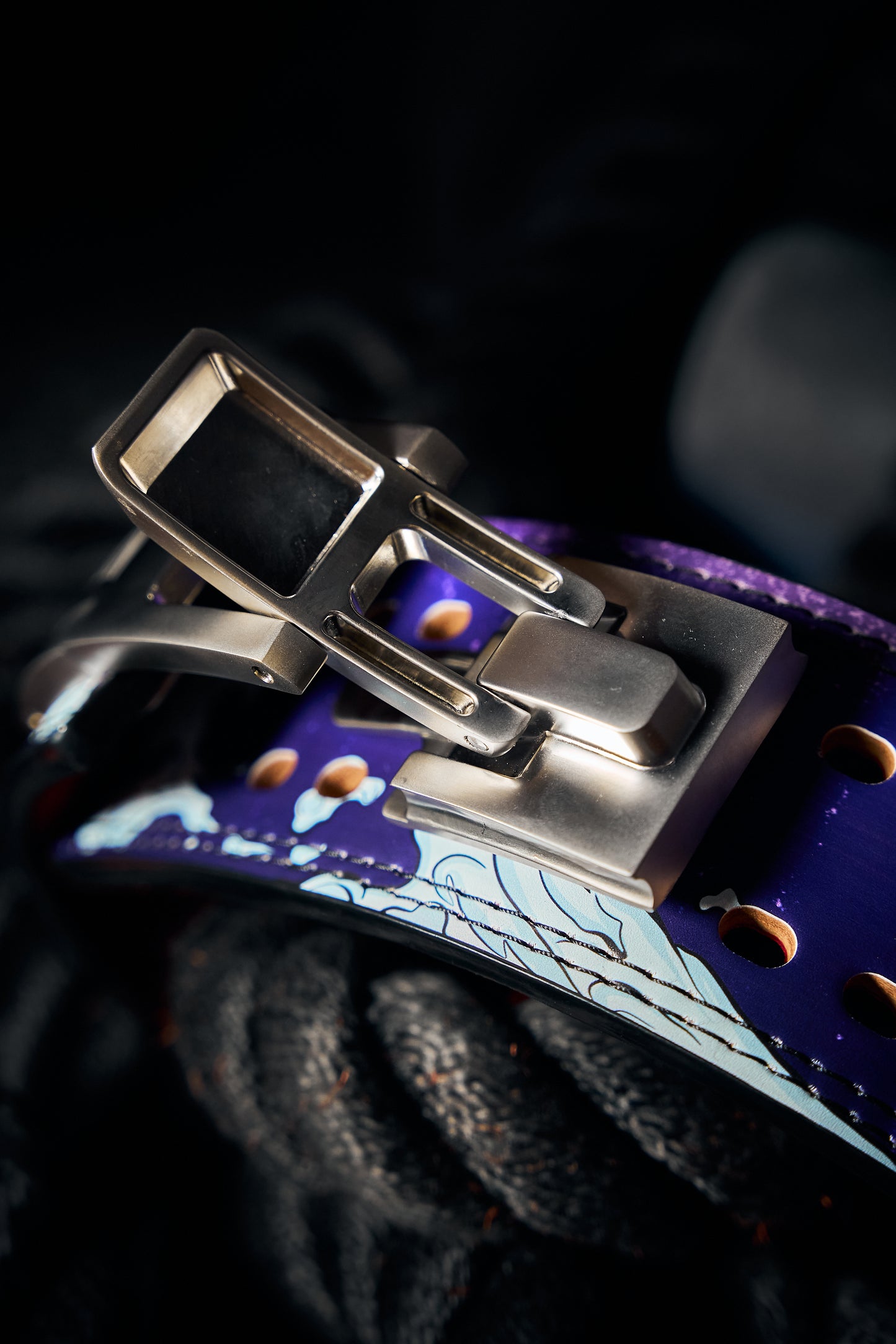 First Form Lifting Belt